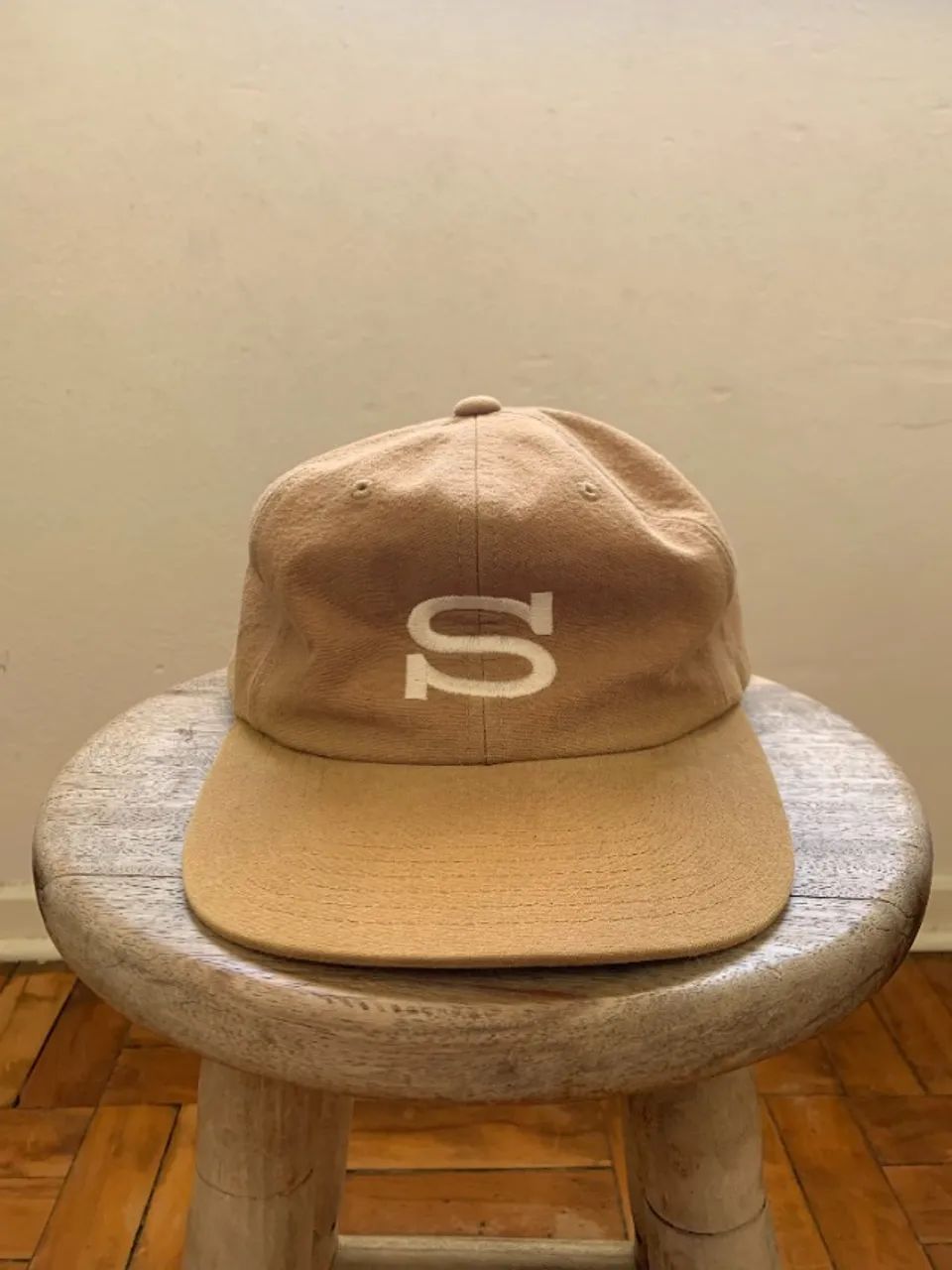 boné stussy marrom original