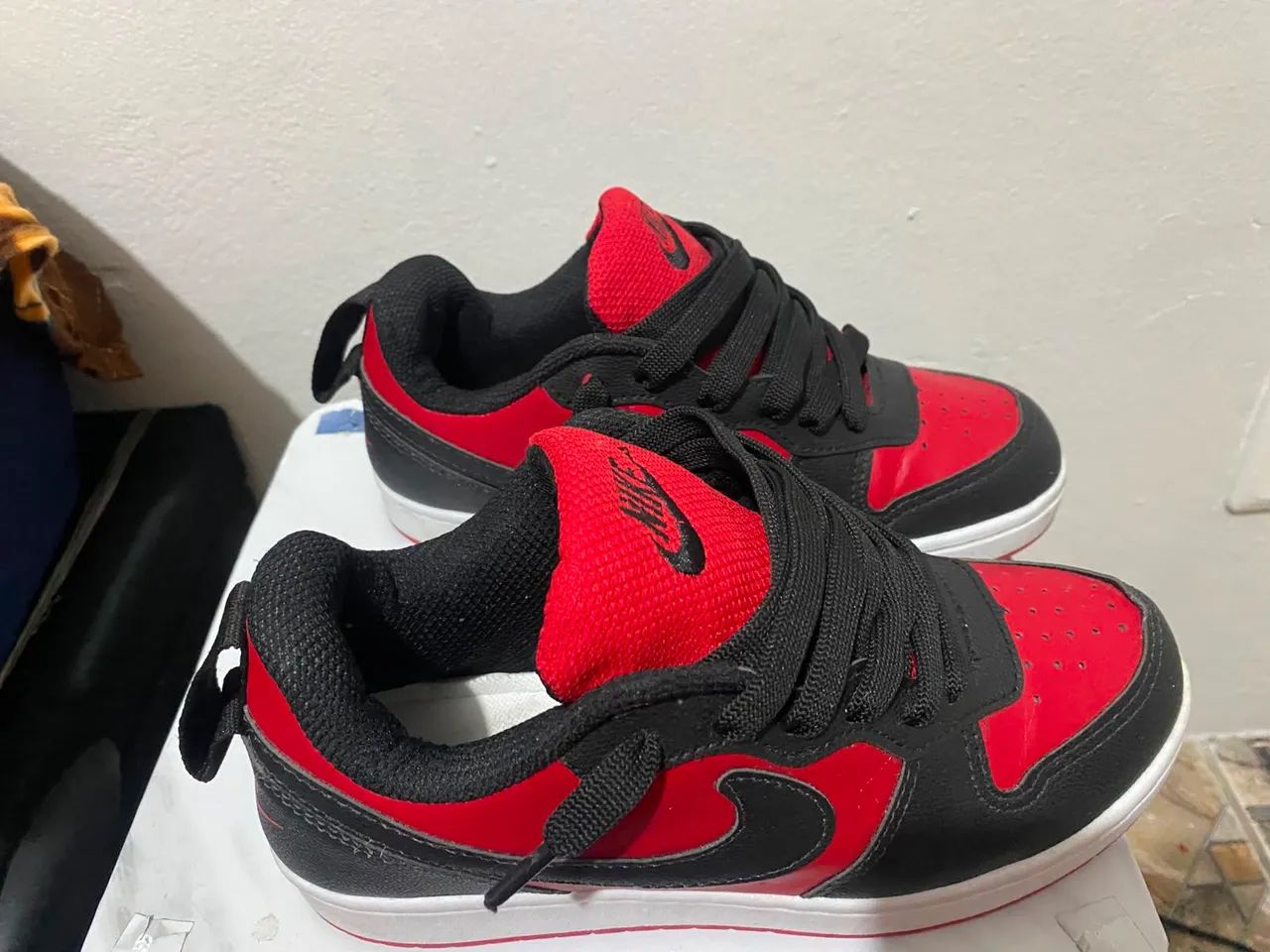 Borough low Vermelho/Preto