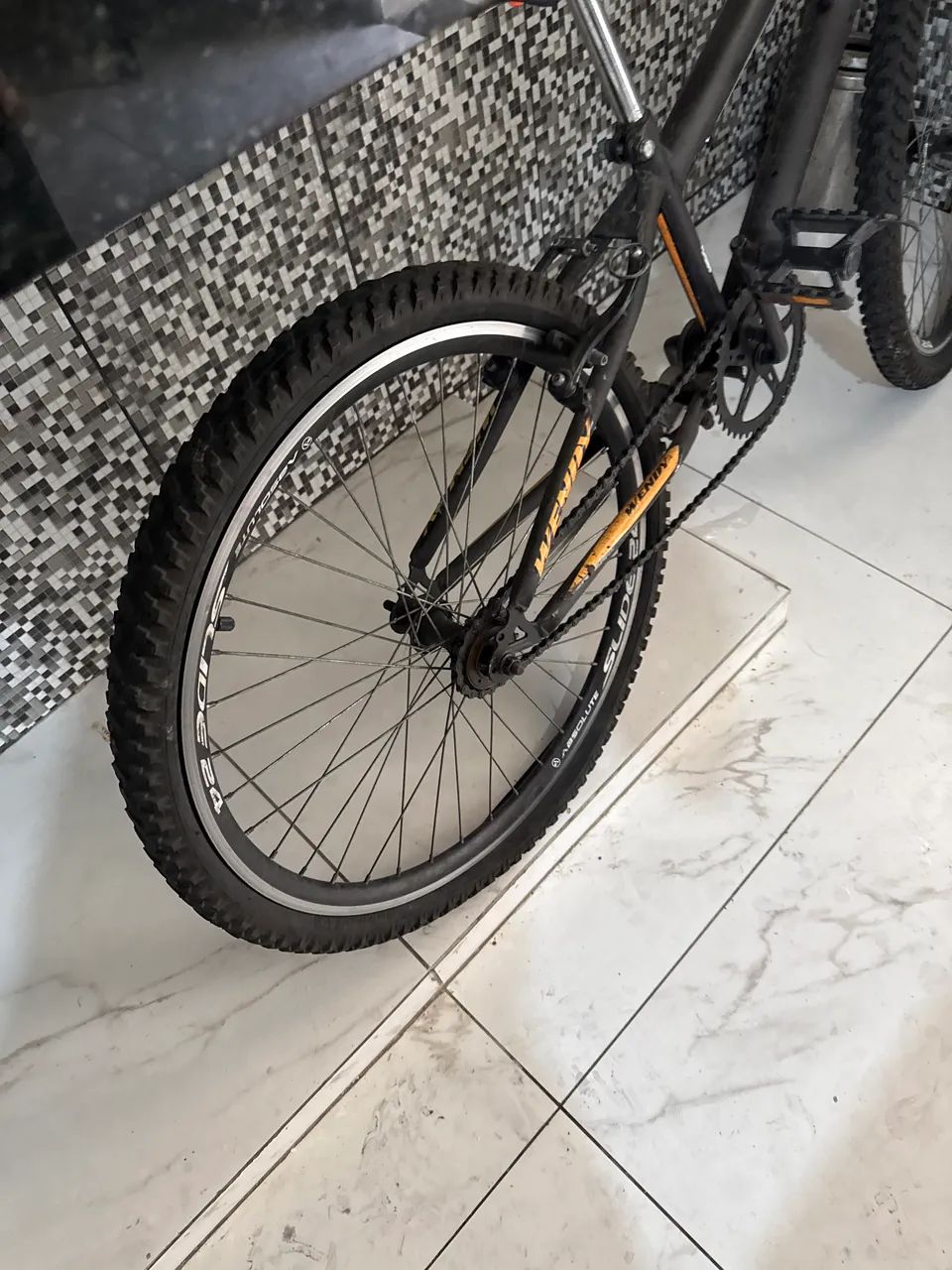 VENDO BICICLETA
