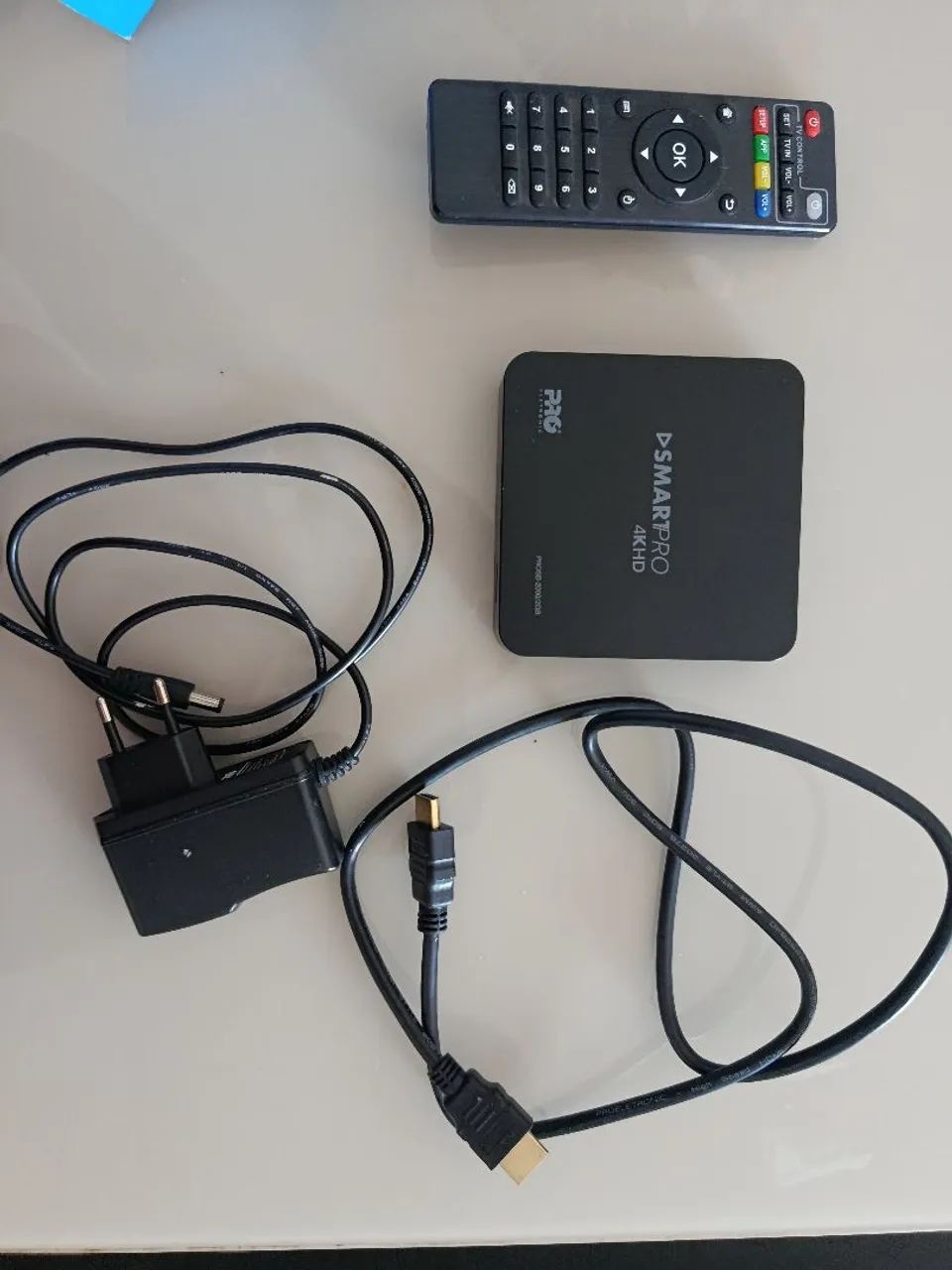 Smart Pro 4K Proeletronic (Praticamente Novo!)