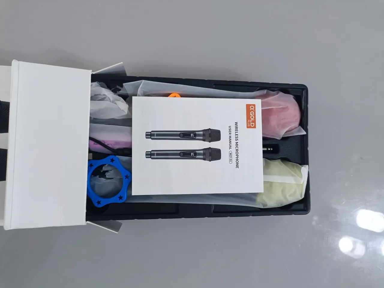 Kit de microfones sem fio, marca A'Gold, uso profissional - Foto 3