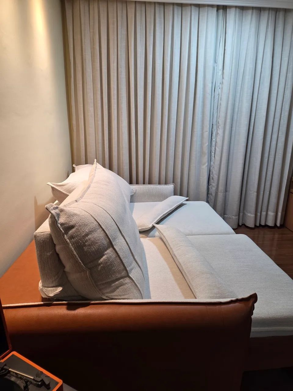 SOFA seminovo