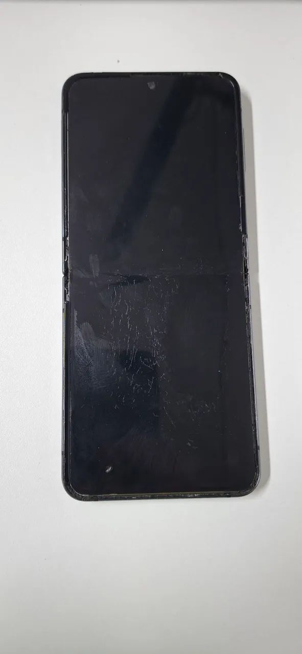 Celular Samsung Z flip 4 8g ram 256g - Foto 3