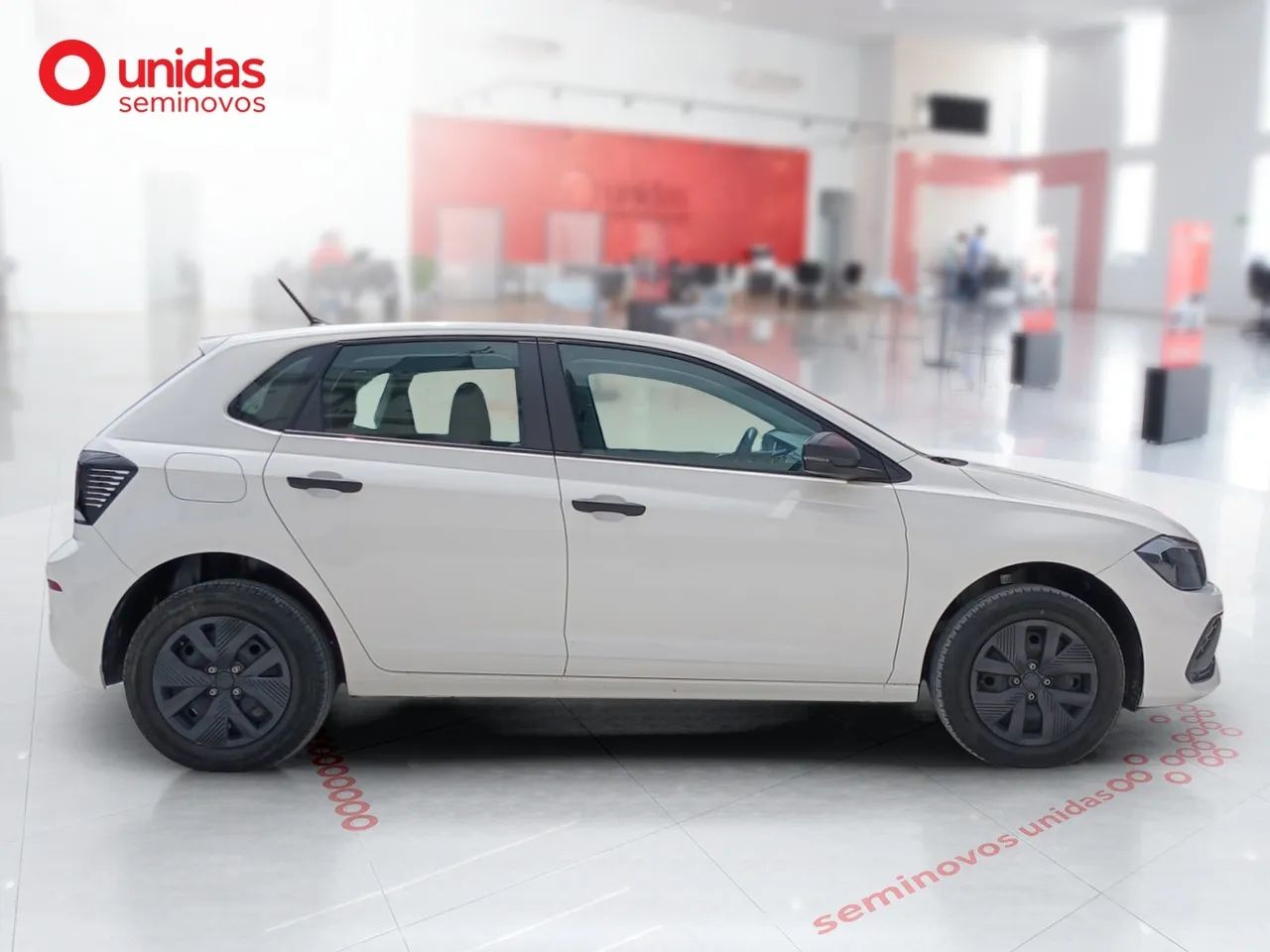 Volkswagen Polo Track 1.0 Flex 12V 5p, foto 5 de 16