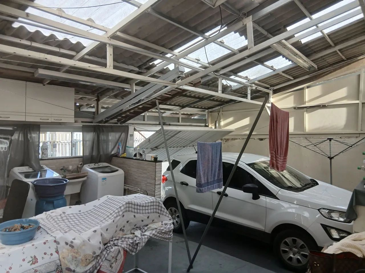 Casa em avenida movimentada - Foto 4