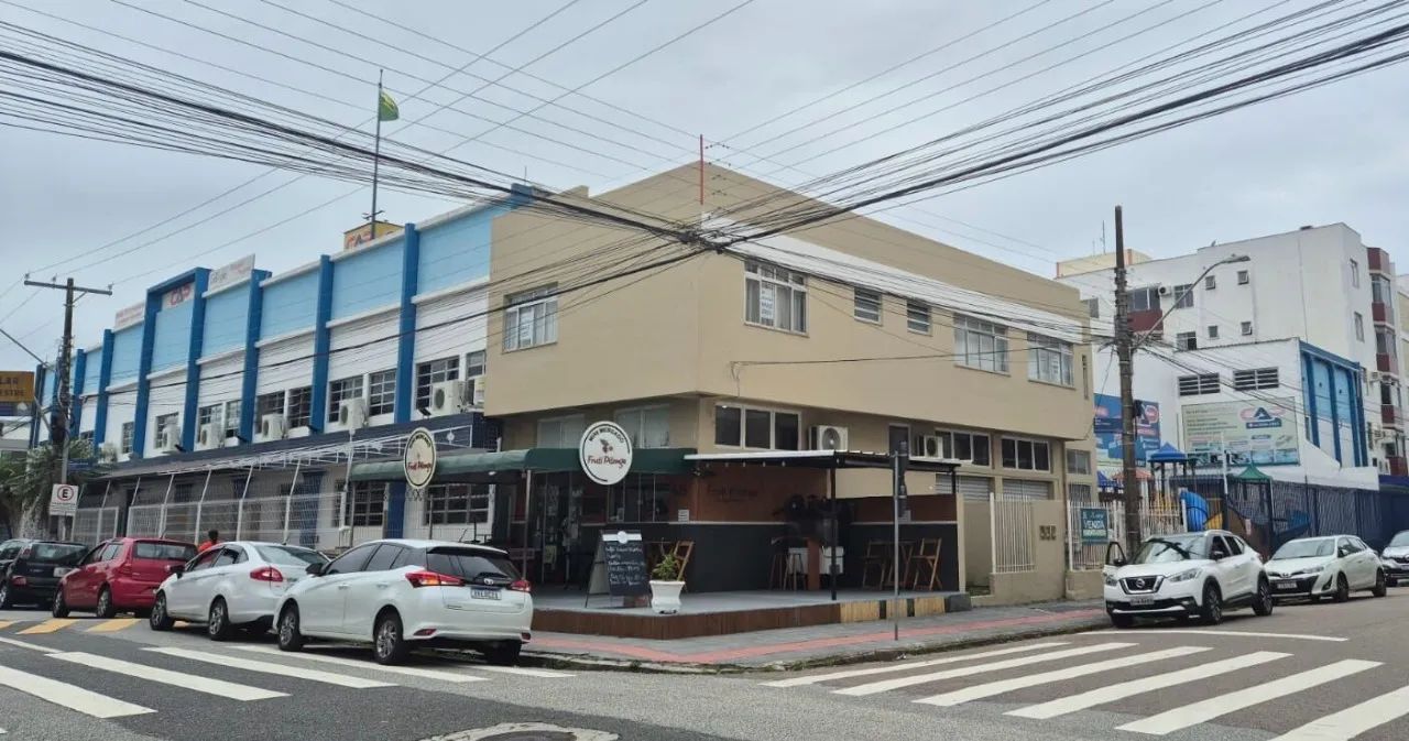 Prédio Residencial/Comercial em Balneário. - Foto 2