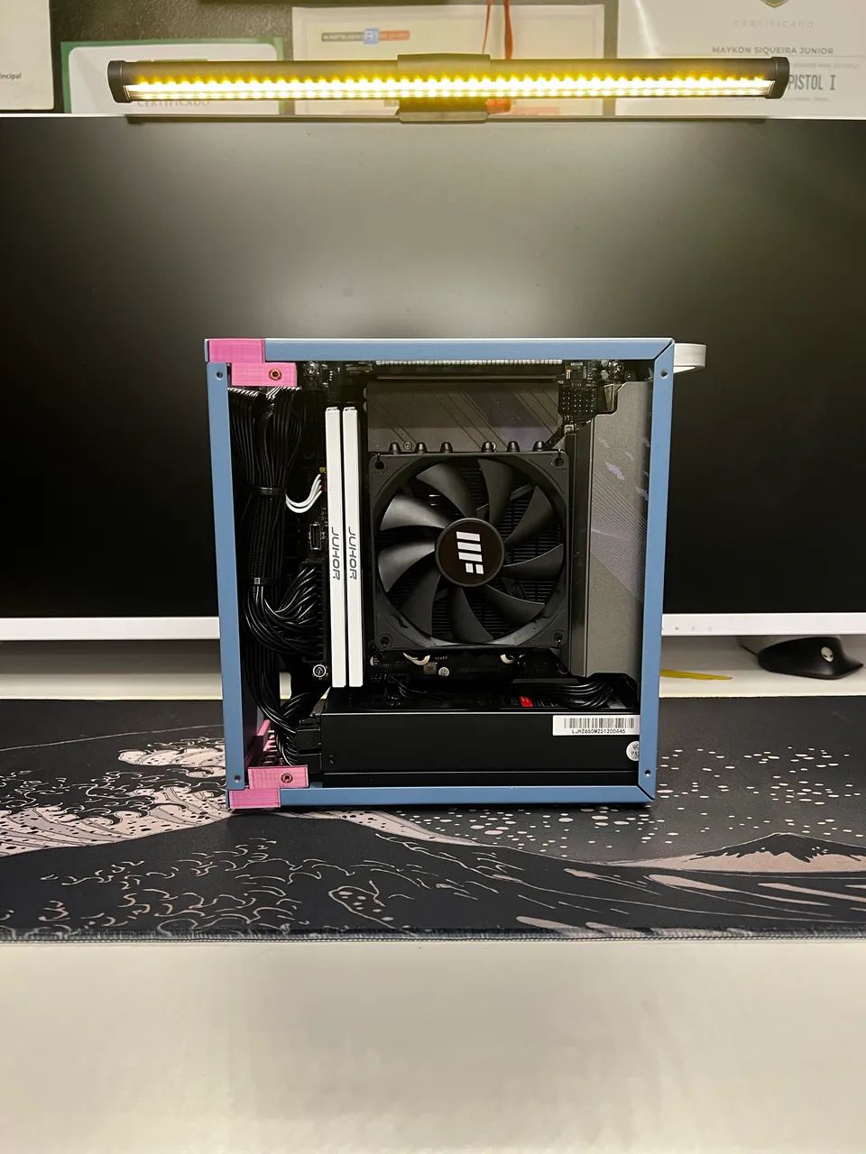 Pc gamer Ryzen 7 9700x + RX 9060 XT 16Gb 