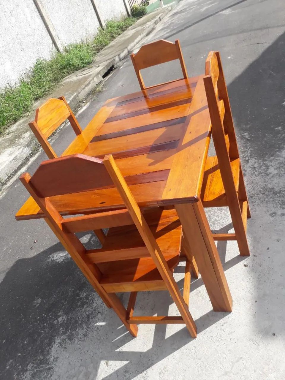 Mesa com 4 cadeiras / Último jogo em estoque! - Foto 2
