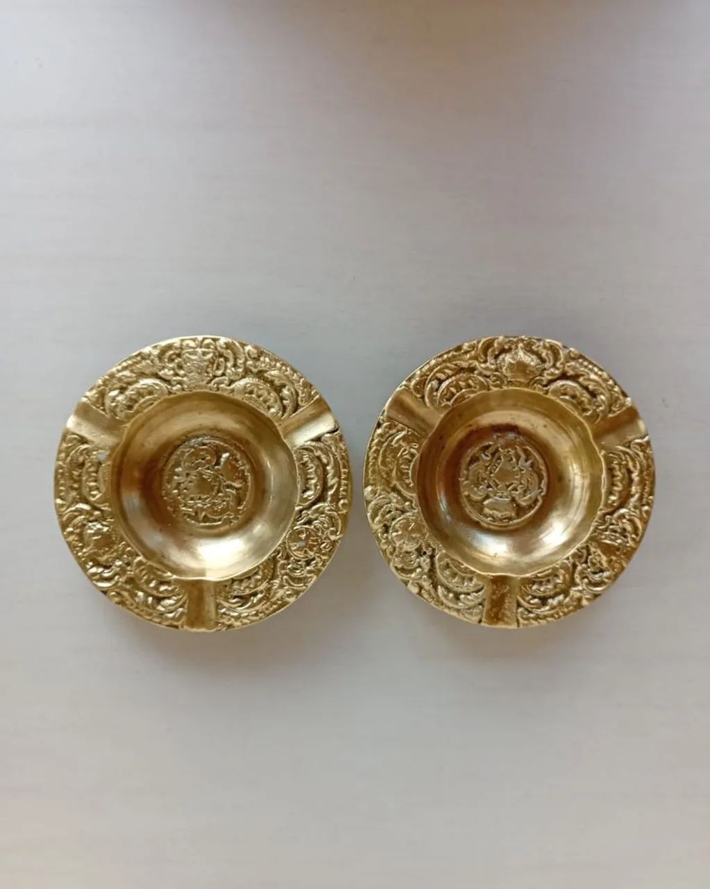 Cinzeiro antigo em bronze (par) - Foto 4