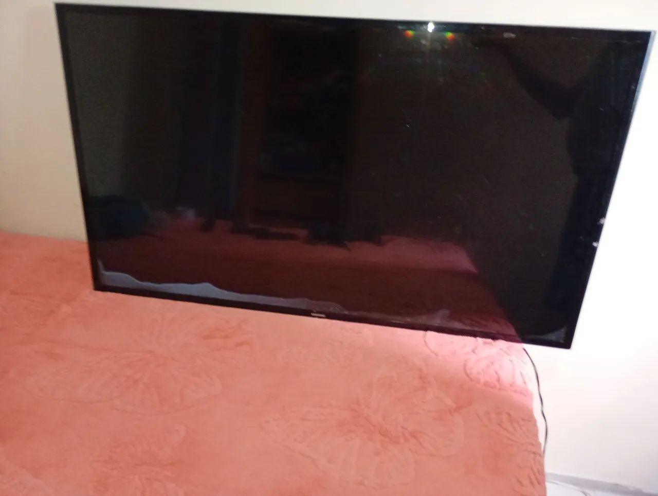 Desapegando tv Samsung 48 polegadas com problema na tela pôr apenas R$160.00 - Foto 2