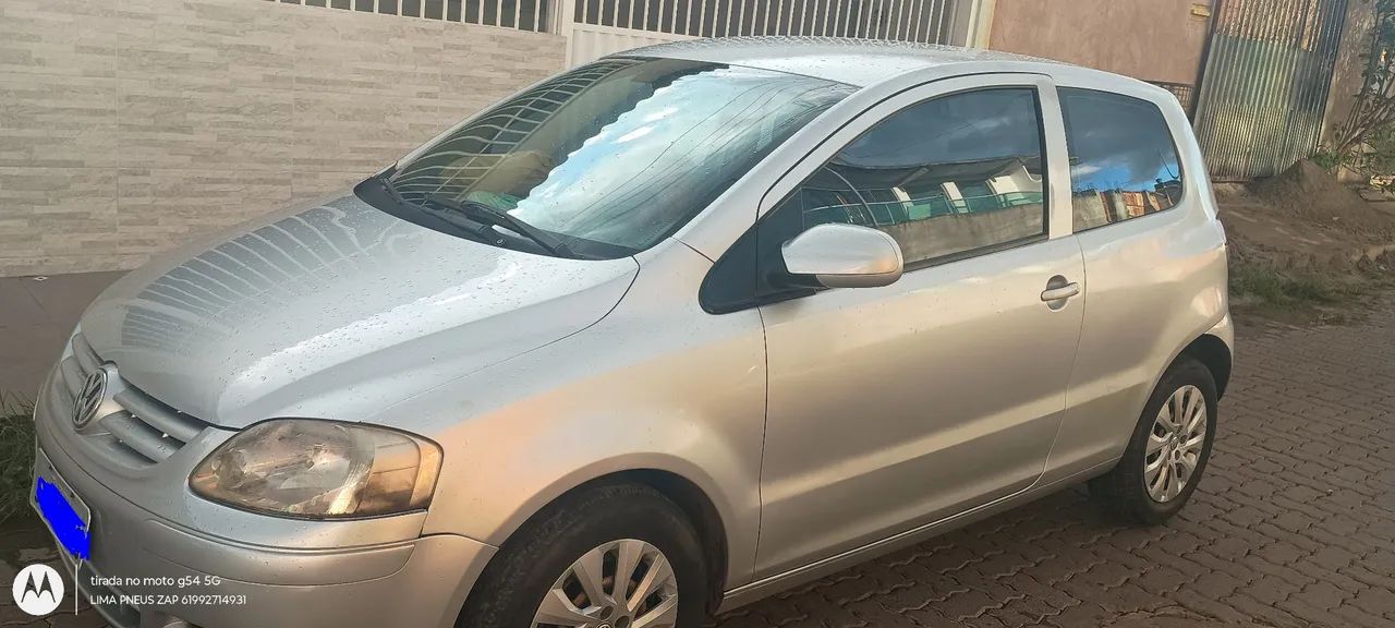 Volkswagen Fox Plus 1.0mi/ 1.0mi Total Flex 8V 3P 2005