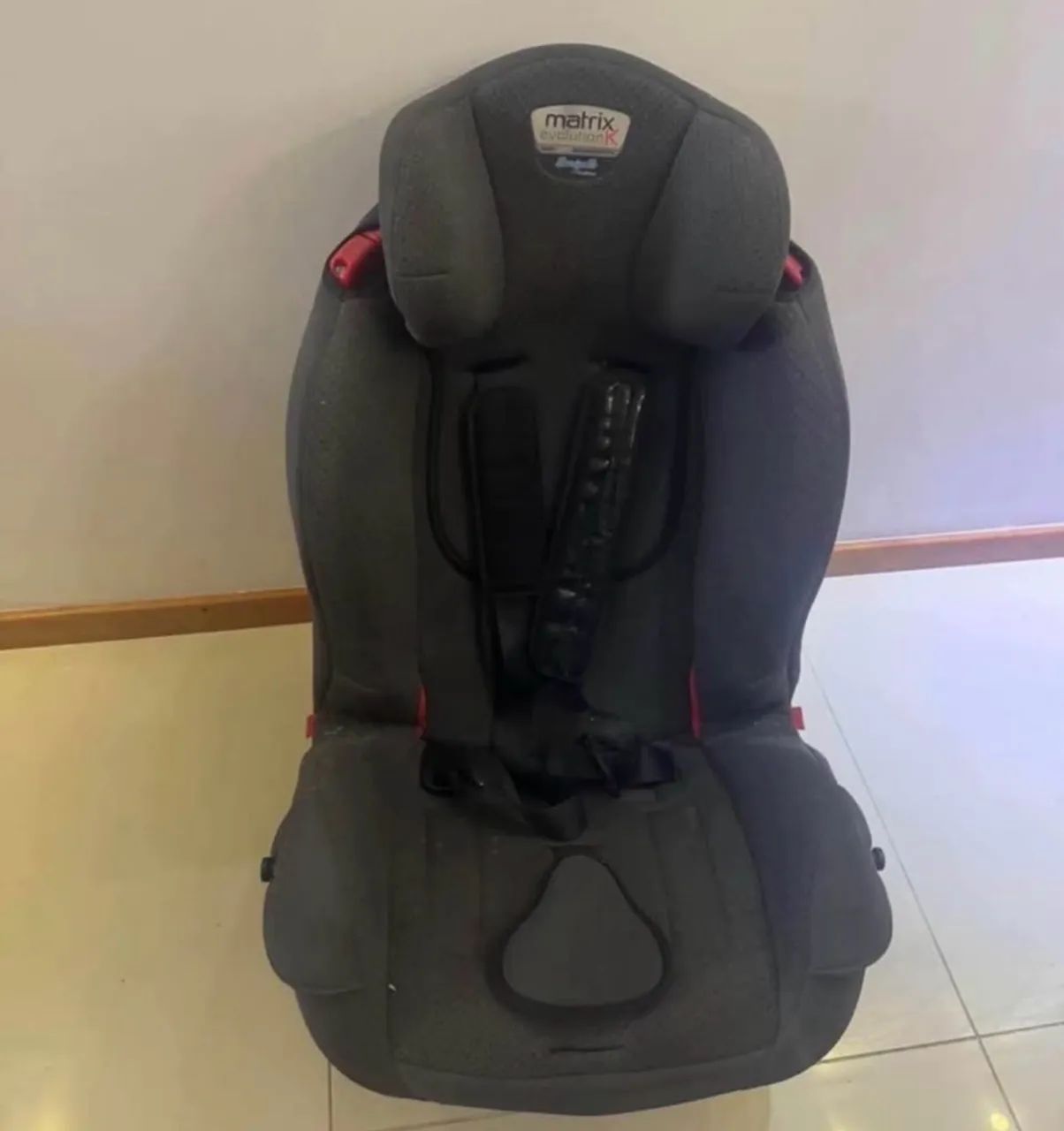 Vendo Cadeirinha MATRIX EVOLUTION até 25kg - Foto 2