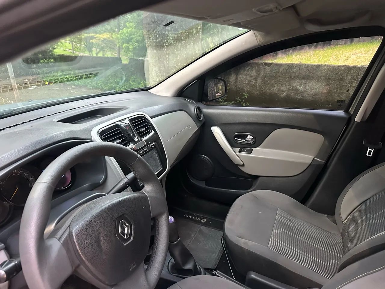 Renault Logan Expression Hi-flex 1.6 8V 4P 2017 - Foto 5