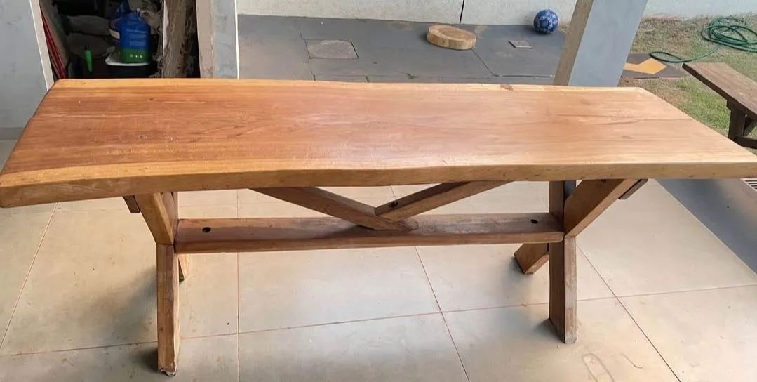 Mesa de madeira maciça 2 METROS