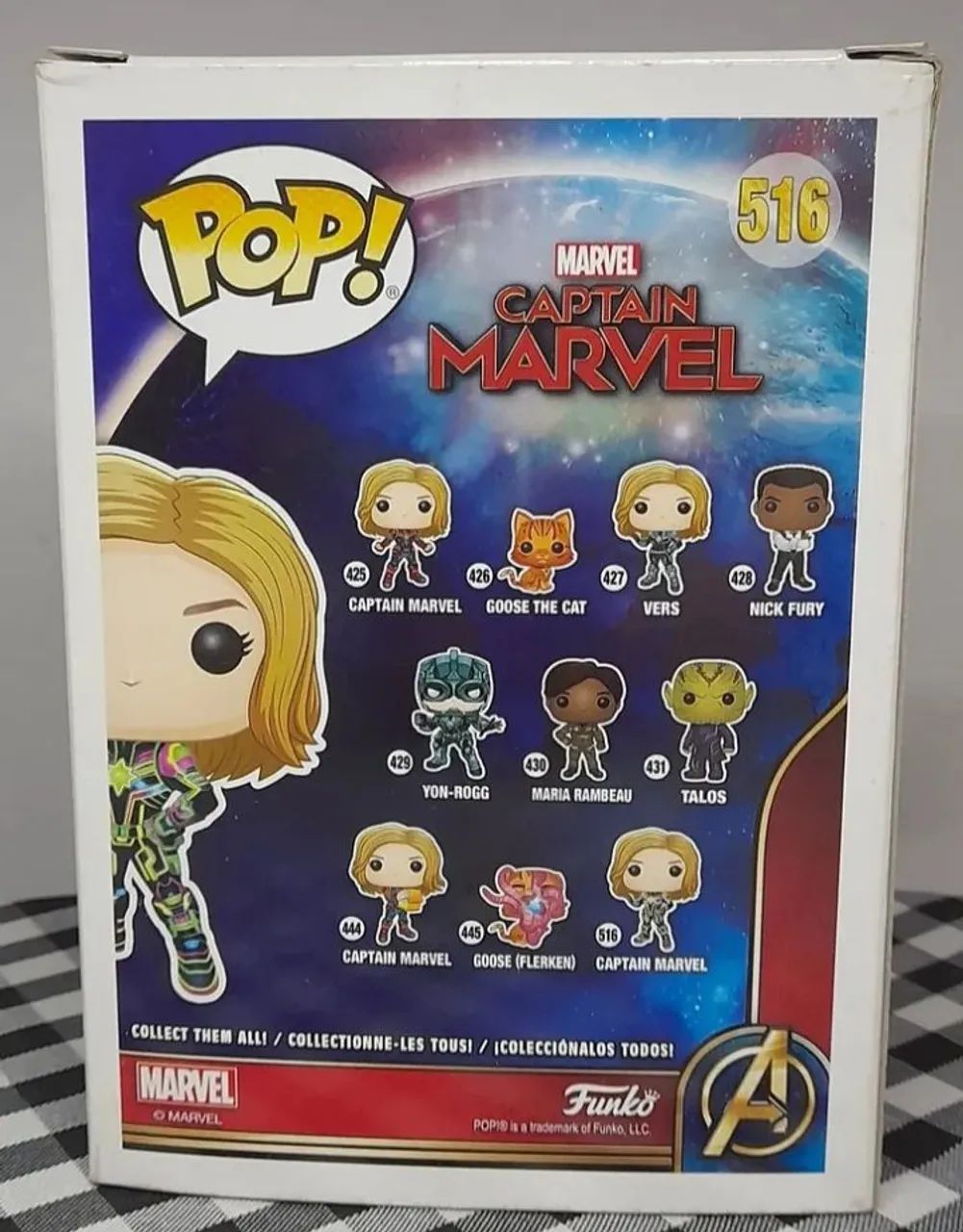Funko Pop! Captain Marvel Roupa Neon 516 (Usado) - Foto 2