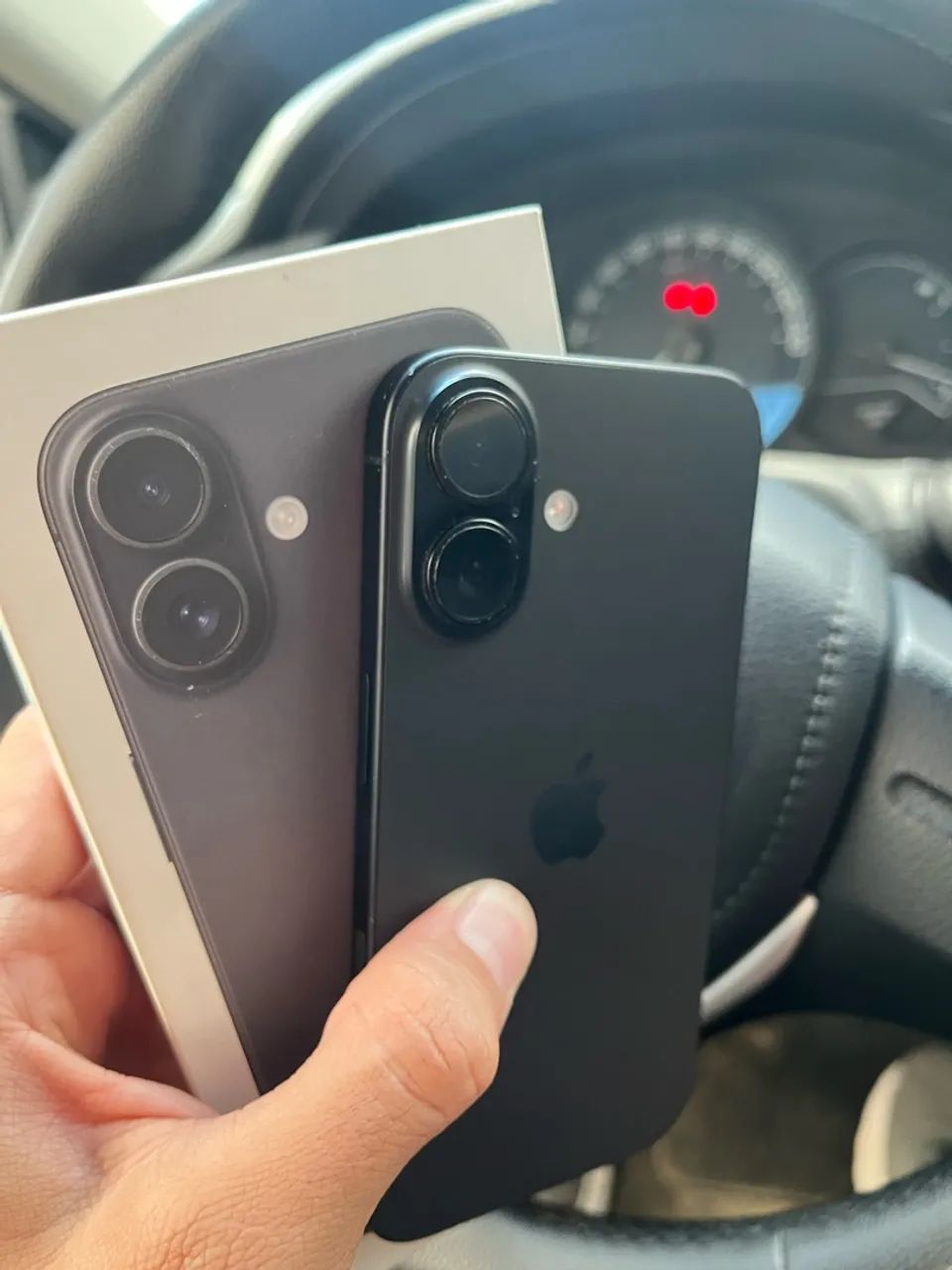 iPhone 16 128 gigas com menos de um ano de uso  - Foto 3