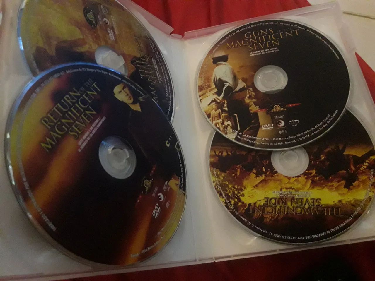 DVD 7 sete HOMENS e  UM destino  - Foto 2