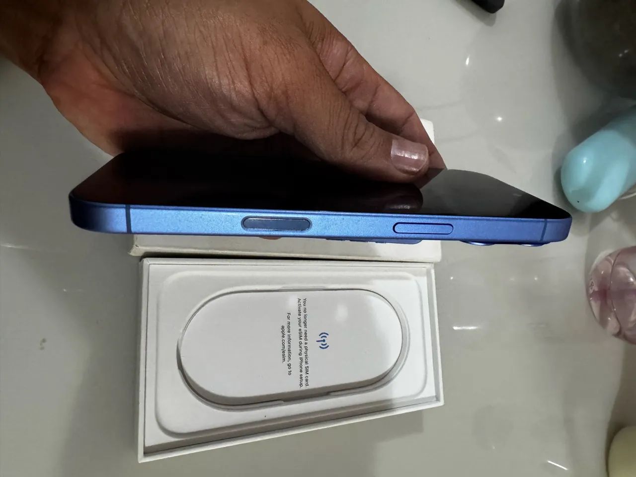 iPhone 16 azul 128GB original impecável - Foto 5