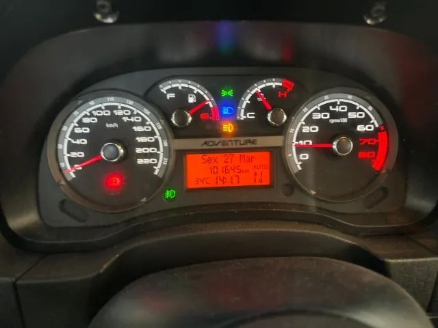 Fiat Idea Adv./ Adv.lock.dualogic 1.8 Flex 5P 2012 - Foto 3