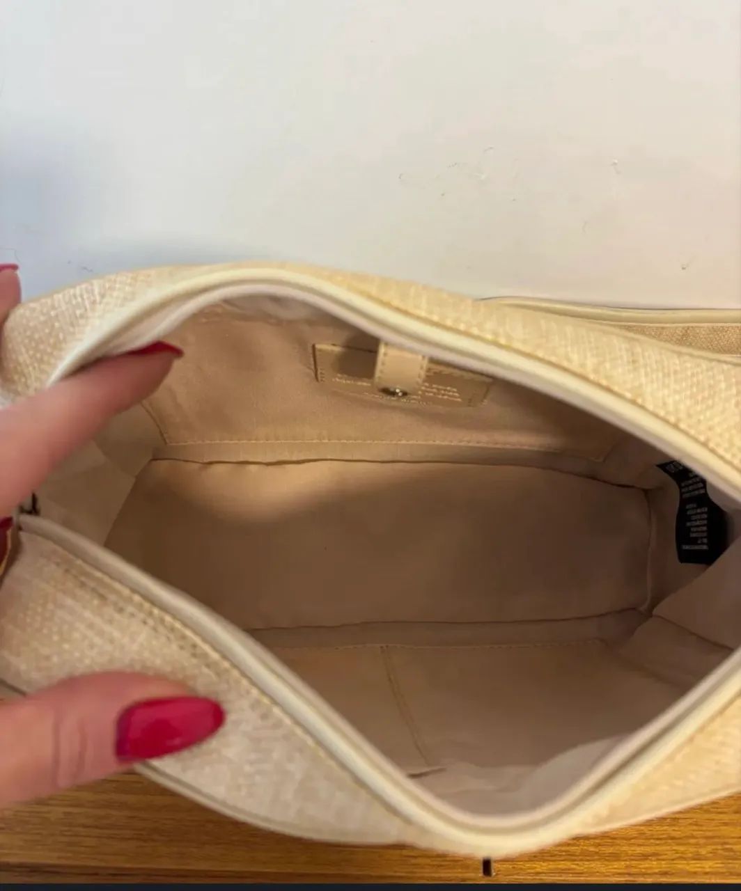 BOLSA/ CLUTCH AREZZO (NOVA) - Foto 3