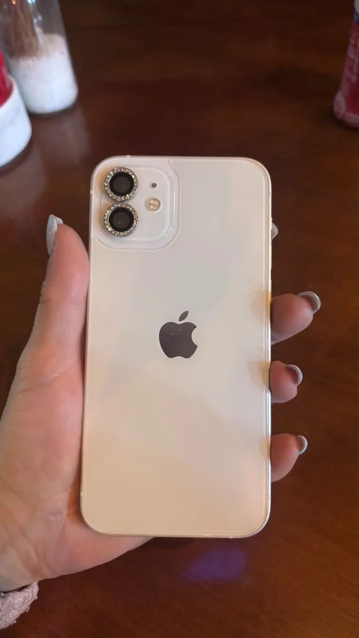 iPhone 12 64GB seminovo 
