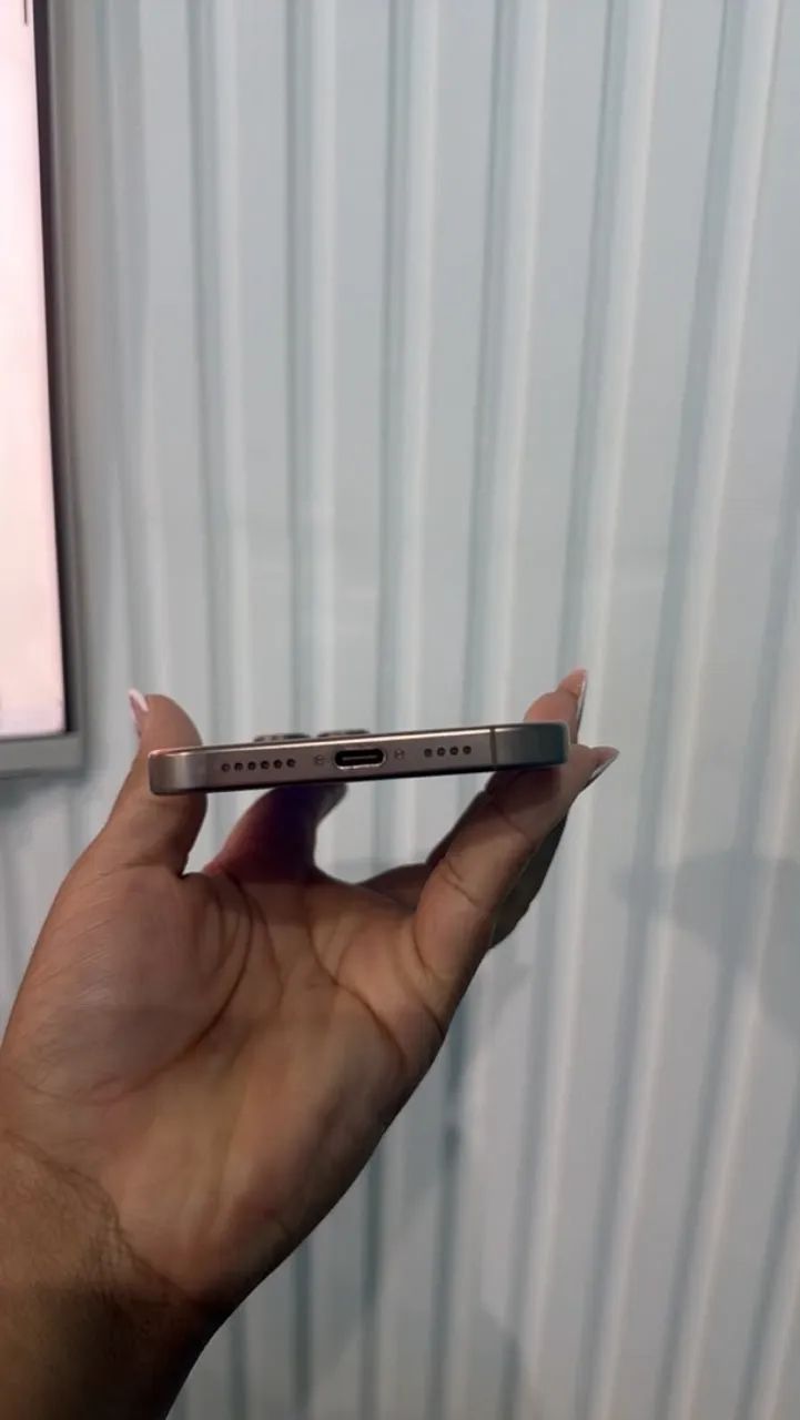 iPhone 16 pro Max  - Foto 4