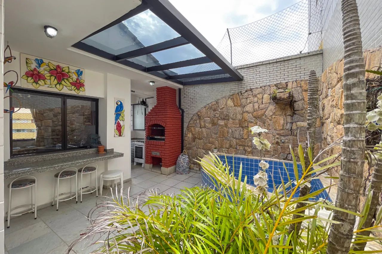 Duplex para venda em Maitinga com 3 quartos, sendo 2 suítes, 143m²