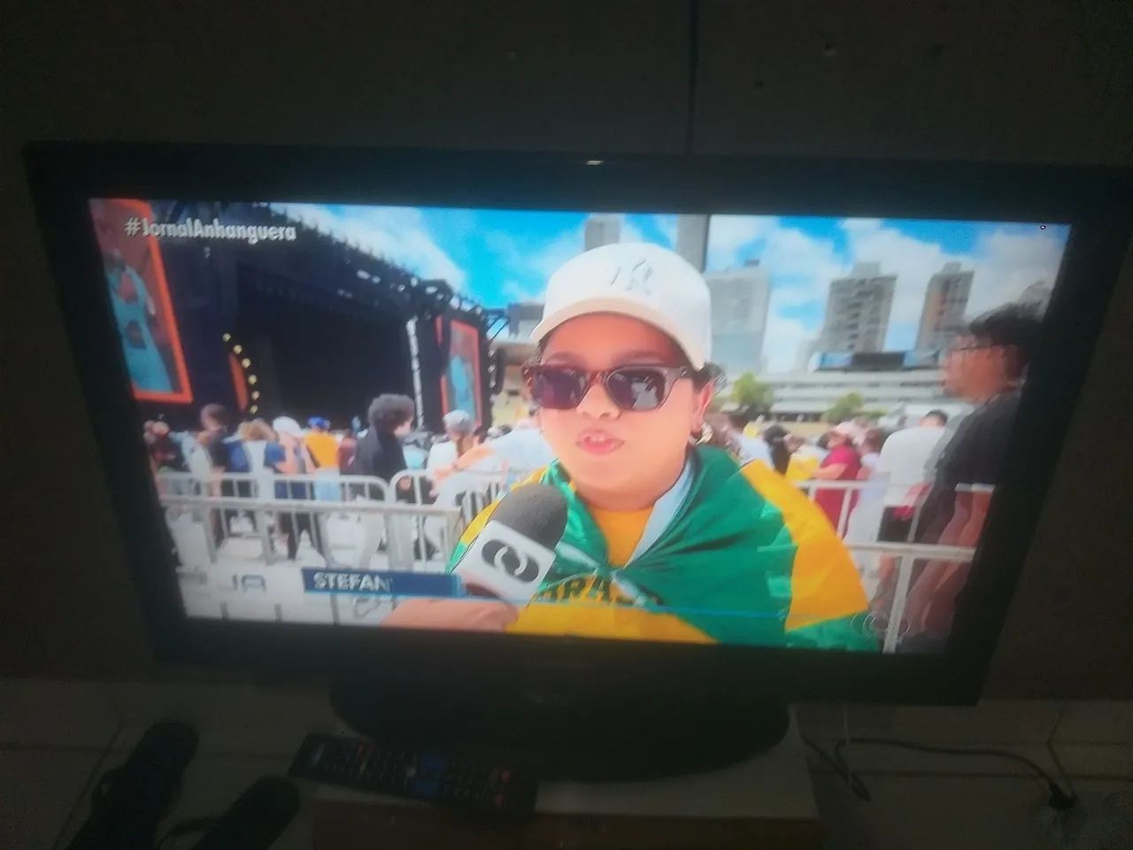 TV Samsung 32 Com Três Meses de Garantia  - Foto 2