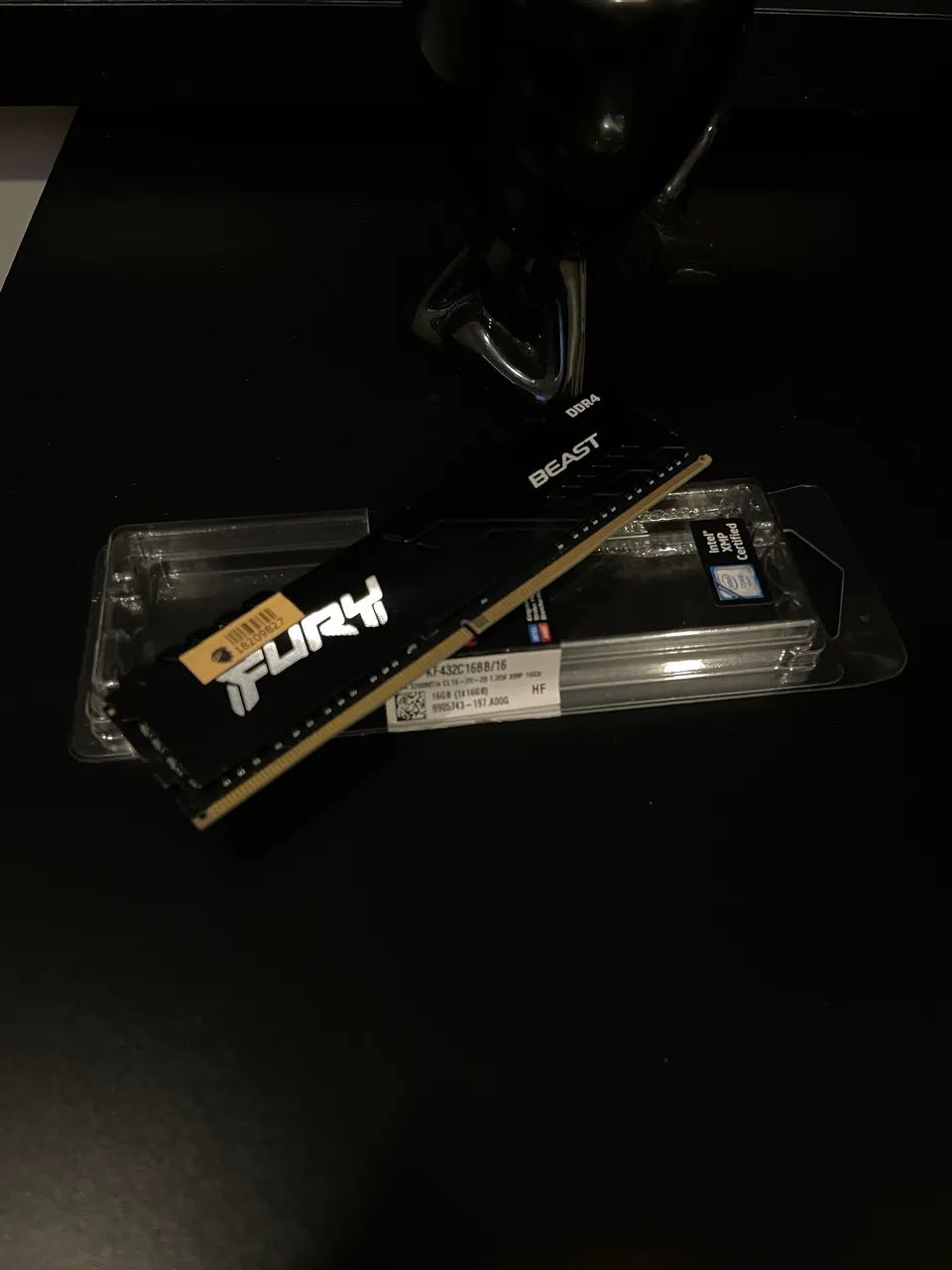 Kingston Fury Beast RAM Memory, 16GB, 3200MHz, DDR4, CL16, Black - KF432C16BB1/16