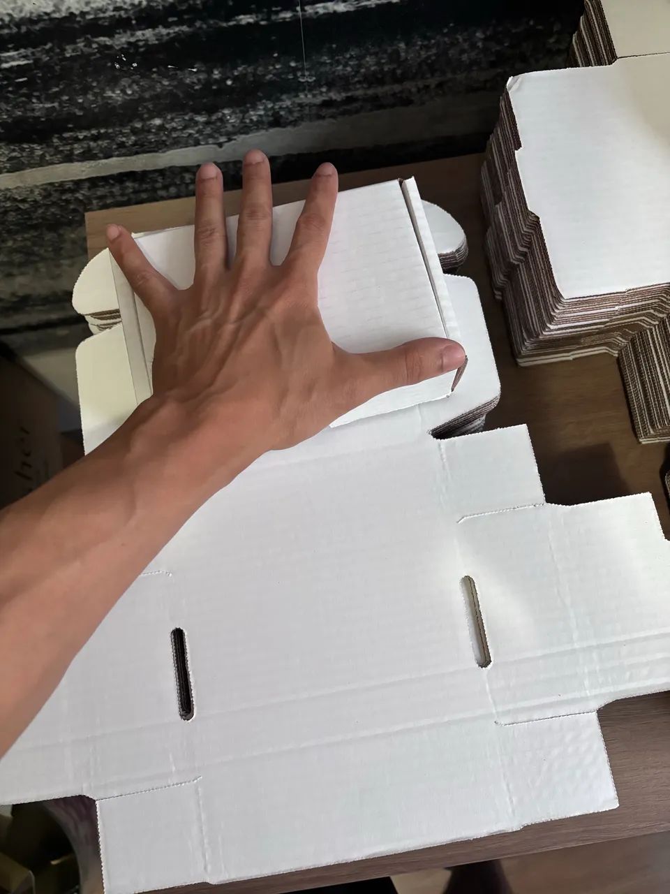 81 caixas de papelão branco 2 tamanhos - Foto 2