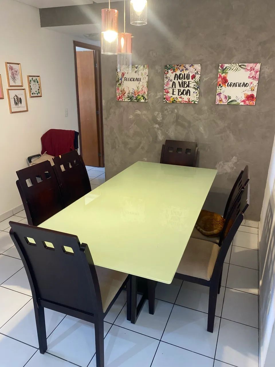 Mesa de jantar com seis cadeiras  - Foto 2