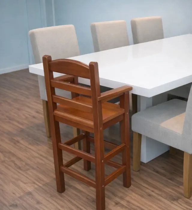 Cadeira Infantil de Madeira - Alta Qualidade | Excelente Estado<br>R$ 150,00 - Foto 2