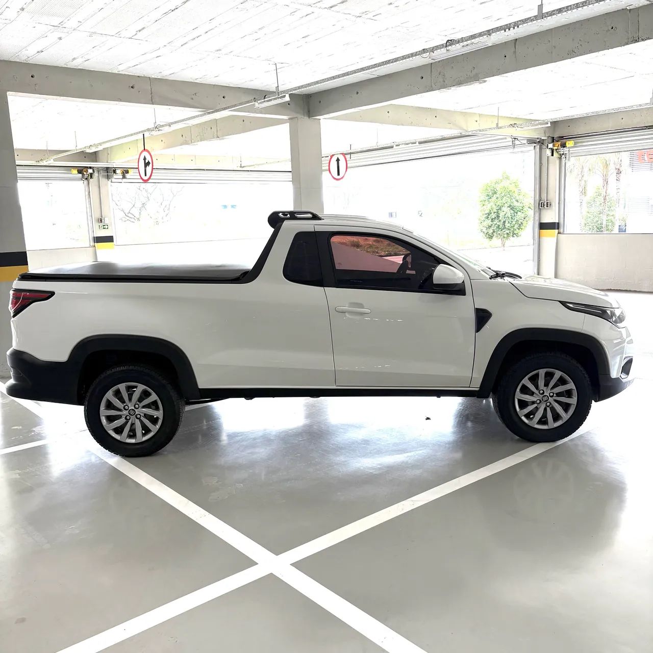Fiat Strada Endurance 1.4 Flex 8V CS Plus 2023 - Foto 4
