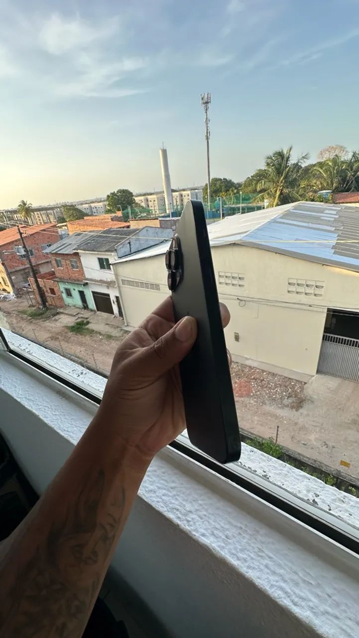 IPhone 14 Pro Max 128G - Foto 3