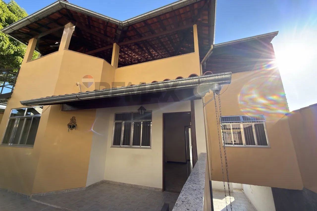 Casa com 3 Quartos, Amplo Terraço e Quintal no Encosta do Sol - Foto 3