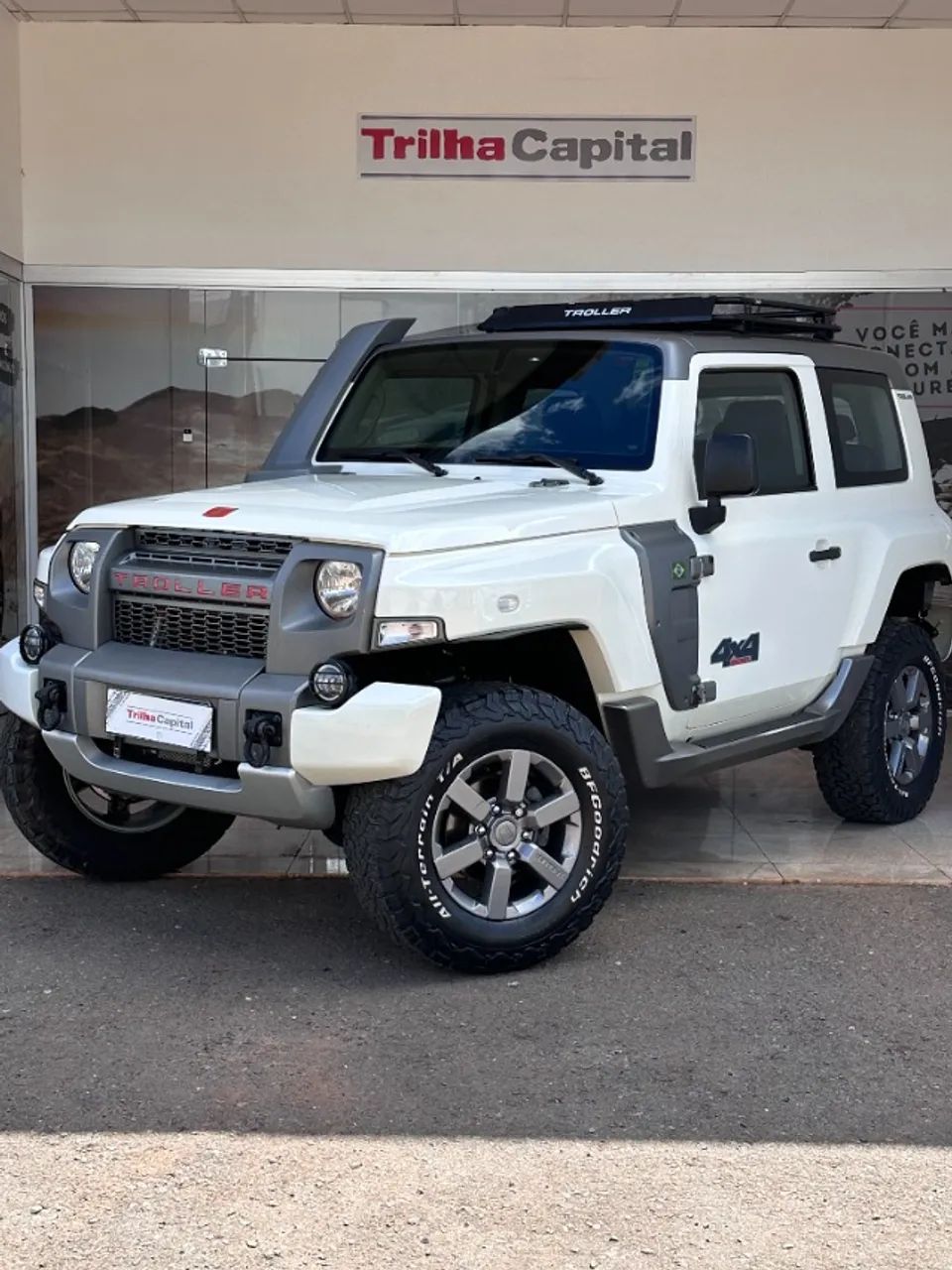 Troller T-4 2018