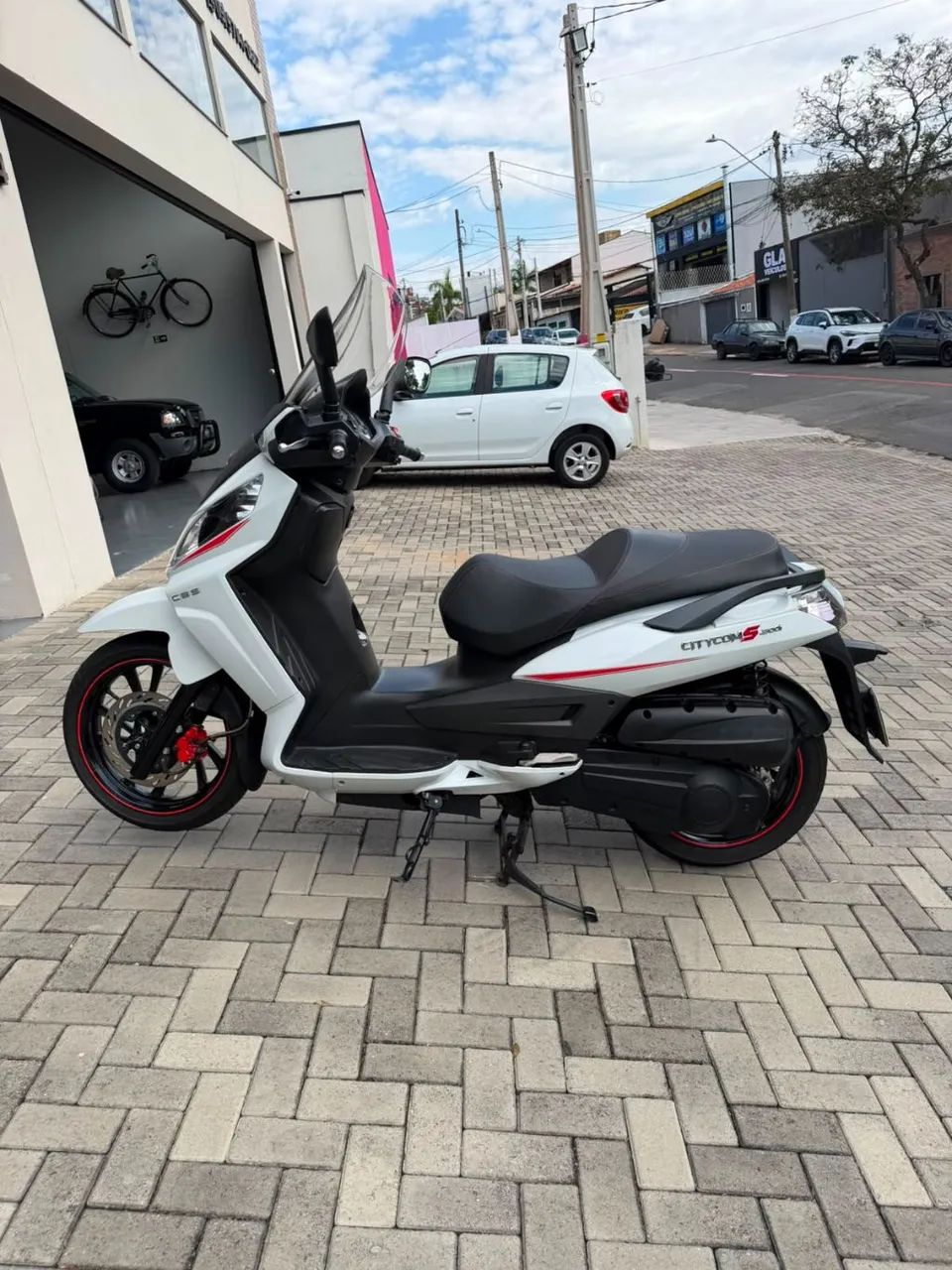 CITYCOM S 300i - Foto 2