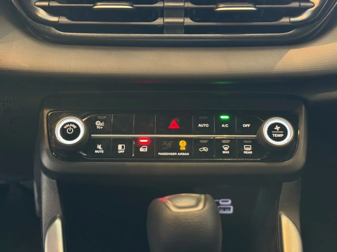 Fiat Fastback 1.0 200 Turbo Flex AUT 2026 - Foto 5