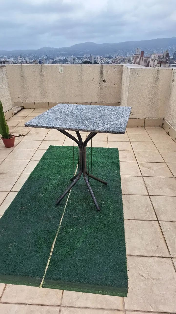 Mesa Granito usada 70x70 cm - Foto 2