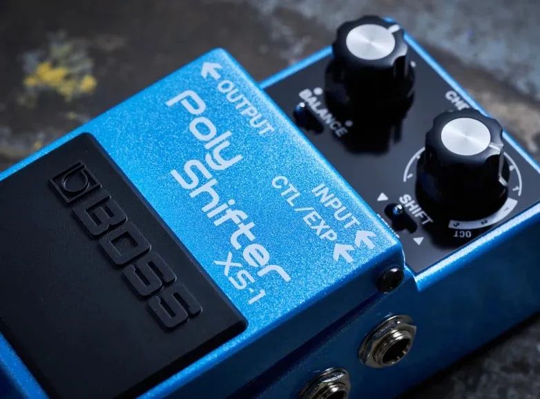 PEDAL BOSS XS-1 POLY SHIFTER | PEDAL COM EFEITO DE MUDANÇA DE TOM E OITAVAS