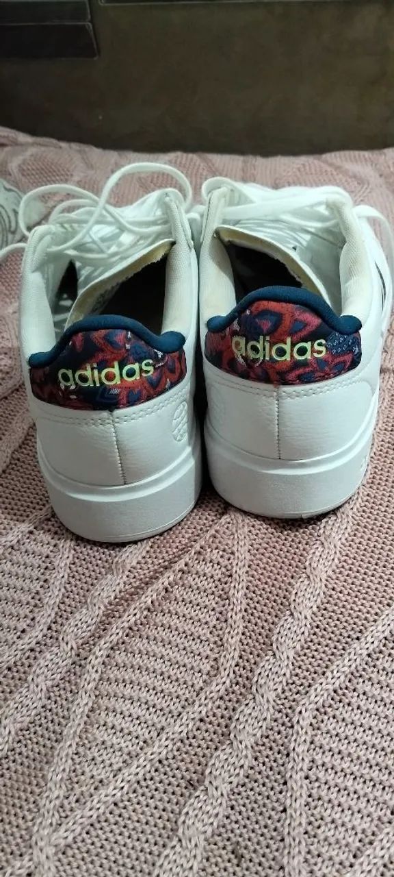 Tênis Adidas Original em Couro - Foto 4