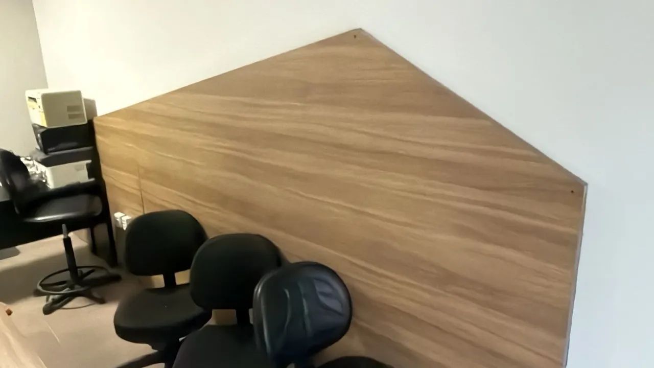 PAINEL 100% MDF COM QUASE 5 METROS