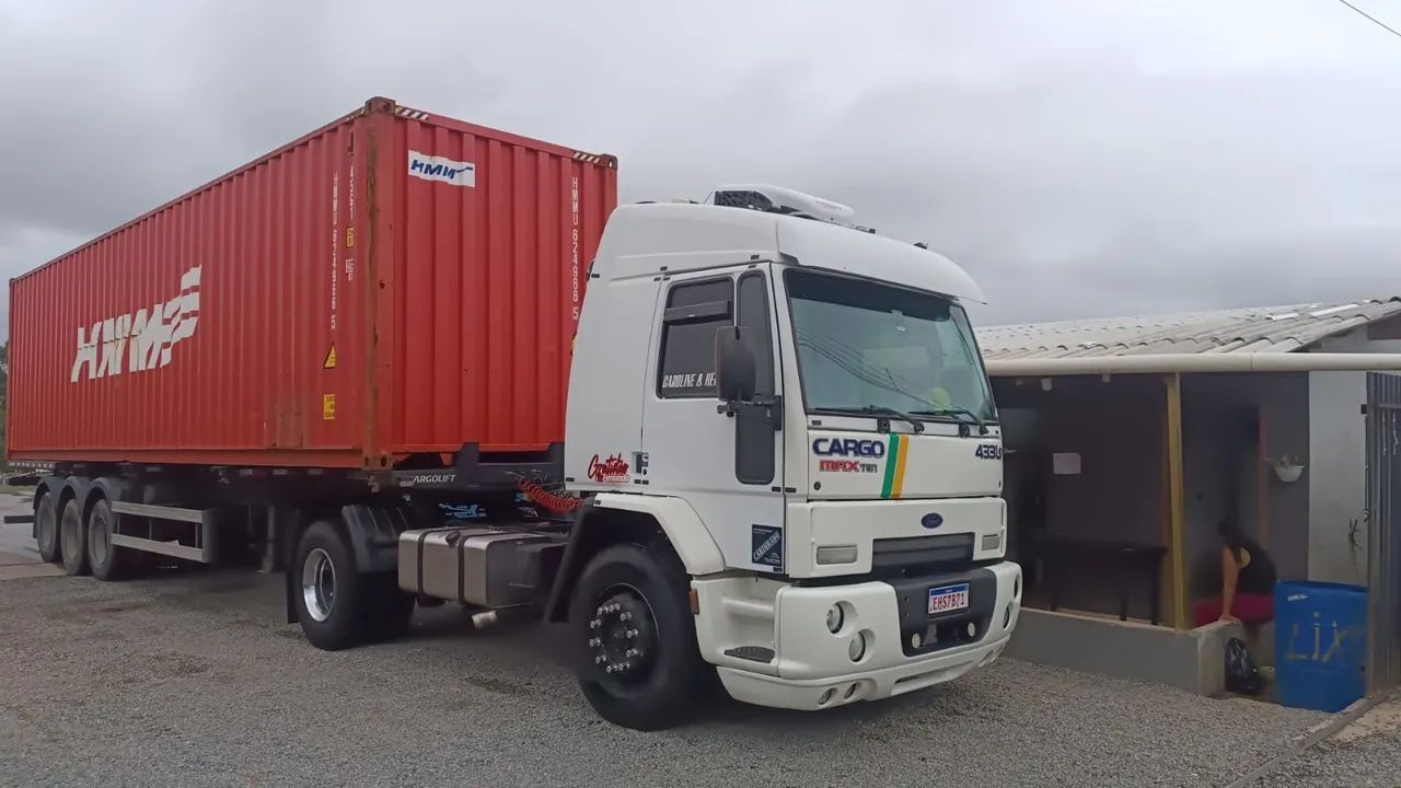 Ford cargo 4331