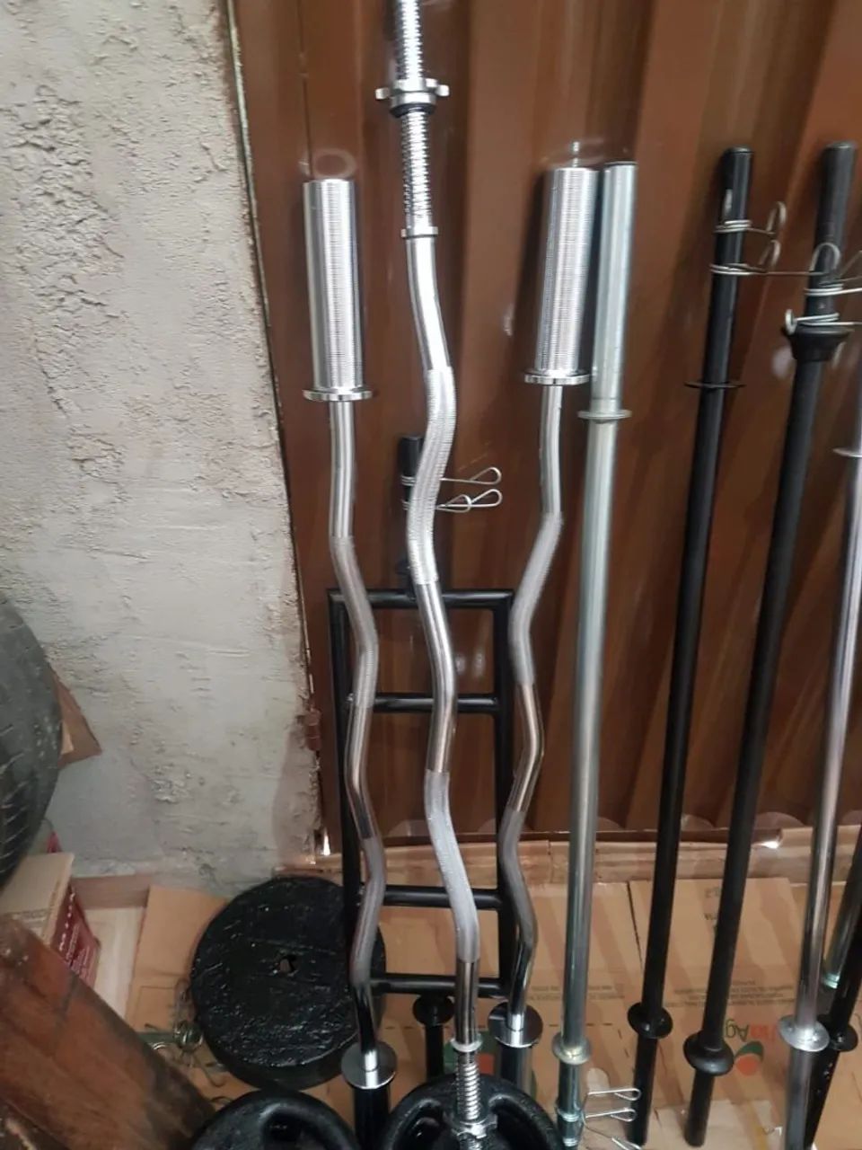 Barra W maciça Nova comum e olimpica - Foto 3