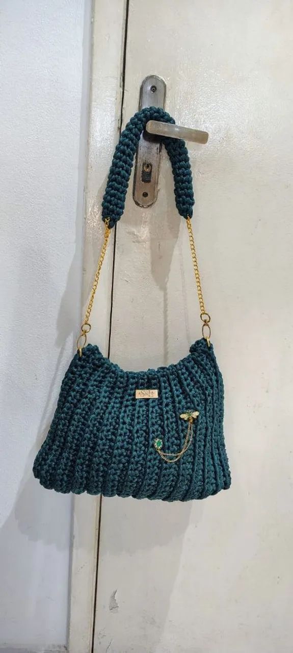 Bolsa de Crochê Abelhinha Militar - Foto 2