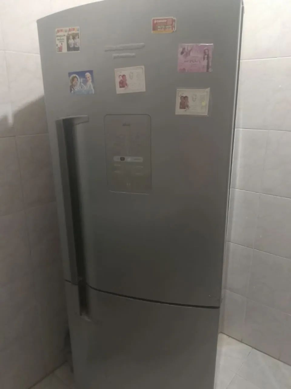 Geladeira com defeito  - Foto 2