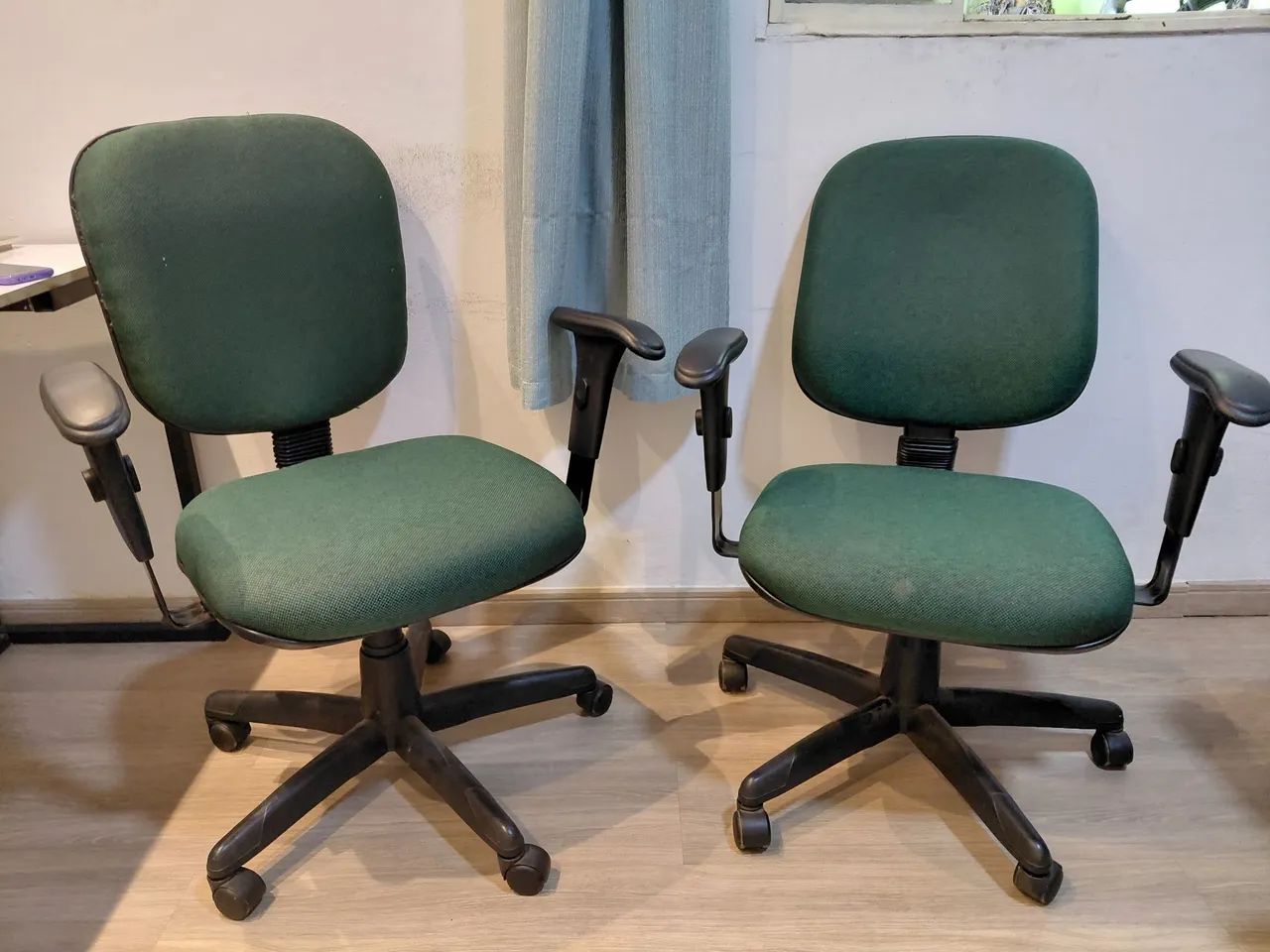 2 cadeiras escritorio - Foto 2
