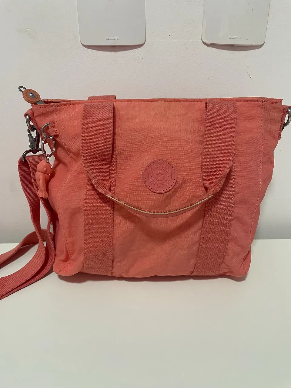 Bolsa Kipling coral 