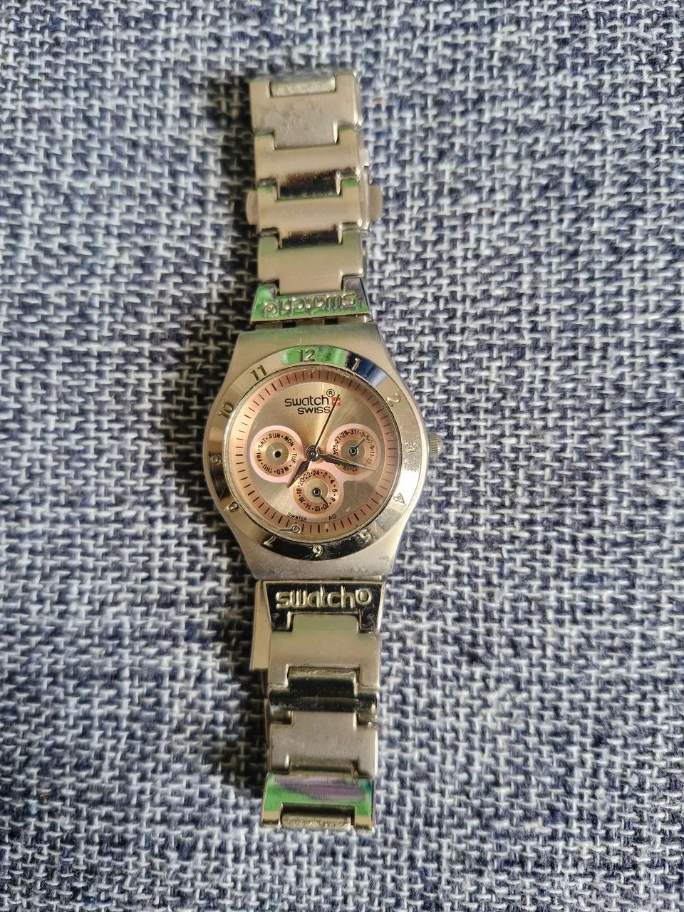Relógio feminino Swatch Prata