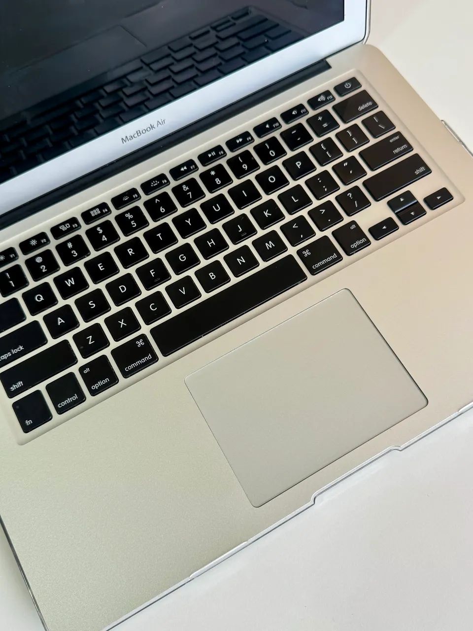 MacBook Air 13? 2017 | i5 | 8GB | 128GB Vendo MacBook Air 13 polegadas, modelo 2017 - Foto 4